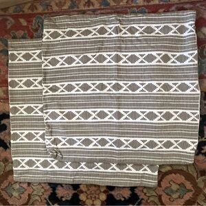 Green pattern pillow covers